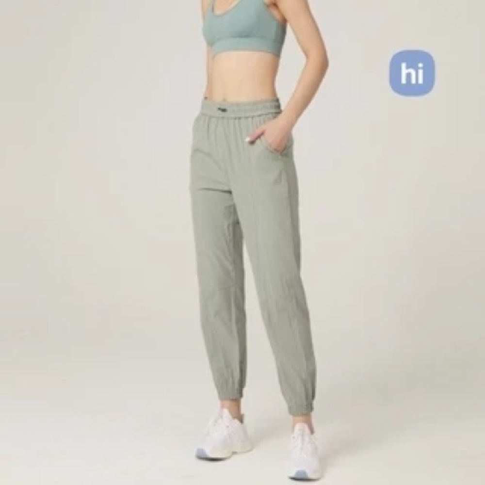 Cloth & Stone lounge wear cropped pants